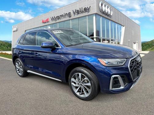 Navarra Blue Metallic 2023 Audi Q5 45 S line Premium