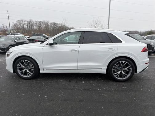 2026 Audi Q8 55 Premium Plus