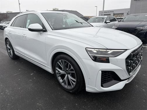2026 Audi Q8 55 Premium Plus