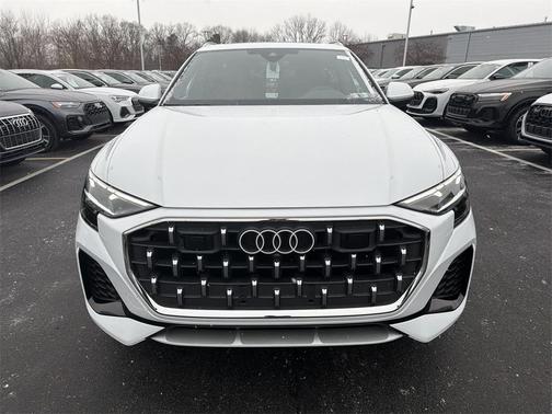 2026 Audi Q8 55 Premium Plus
