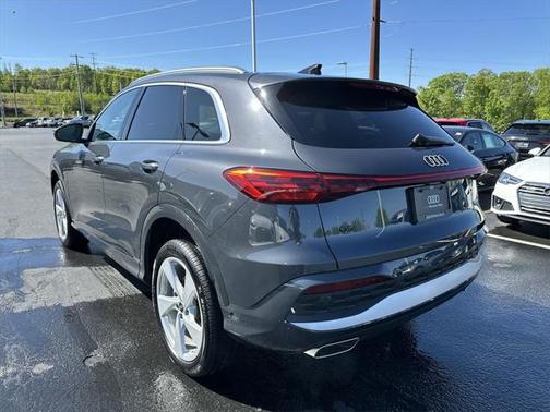2025 Audi Q5 Premium Plus