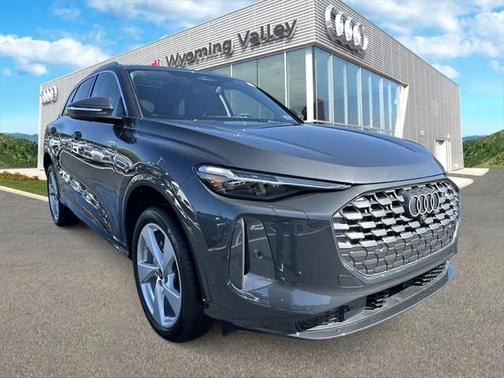 2025 Audi Q5 Premium Plus