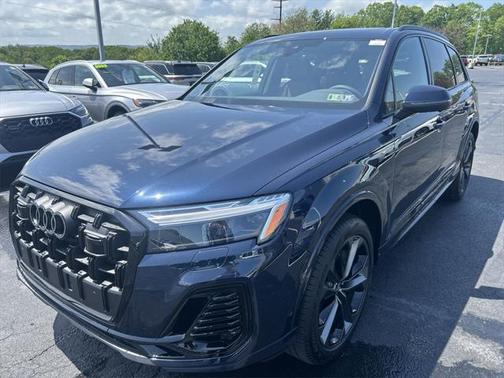 2025 Audi Q7 55 Premium Plus