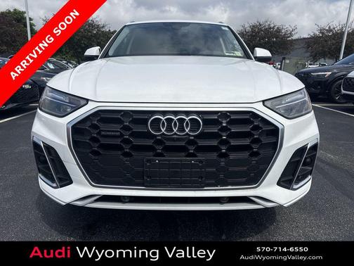 Ibis White 2023 Audi Q5 45 S line Premium Plus