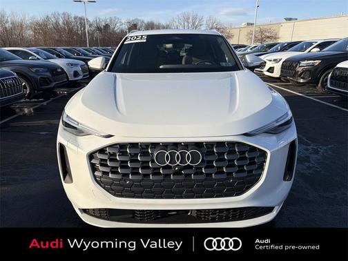 2025 Audi Q5 Premium Plus TFSI quattro S tronic