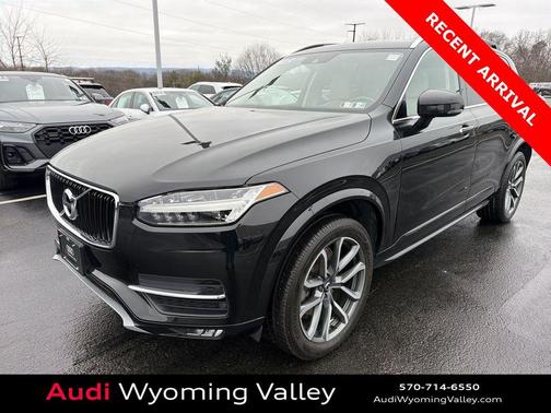 2019 Volvo XC90 T5 Momentum
