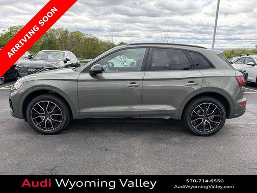 Chronos Gray Metallic 2023 Audi SQ5 3.0T Premium Plus
