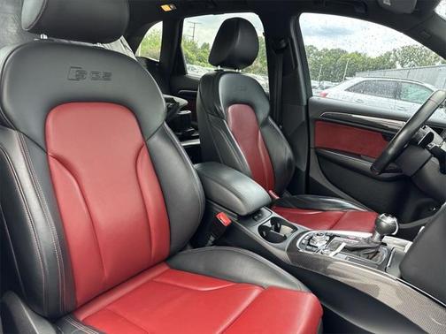 2017 Audi SQ5 3.0T Prestige