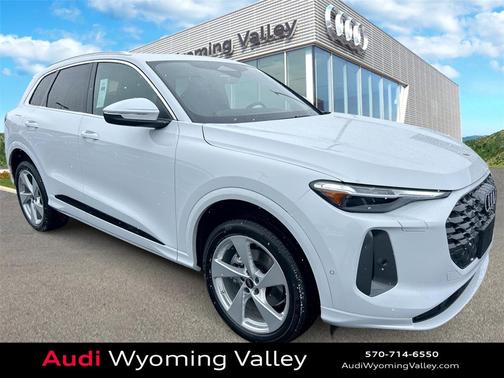 2025 Audi Q5 Premium Plus TFSI quattro S tronic