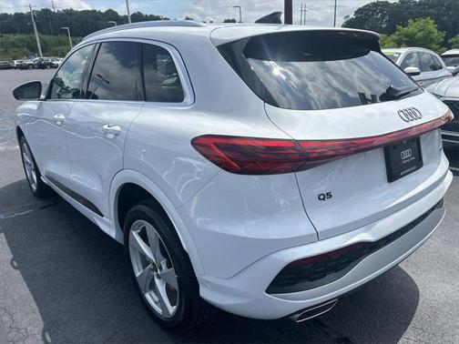 2025 Audi Q5 Premium Plus