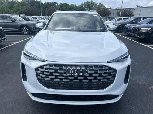 2025 Audi Q5 Premium Plus