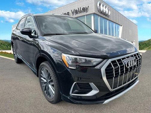 2022 Audi Q3 40 Premium