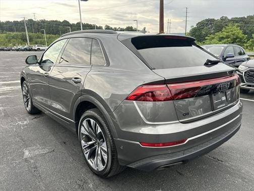 2025 Audi Q8 55 Premium Plus