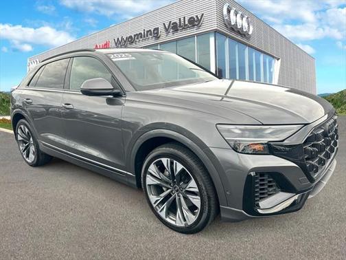 2025 Audi Q8 55 Premium Plus