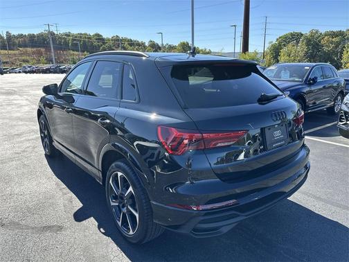 2025 Audi Q3 45 S line Premium Plus
