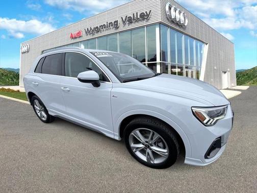 2022 Audi Q3 45 S line Premium Plus