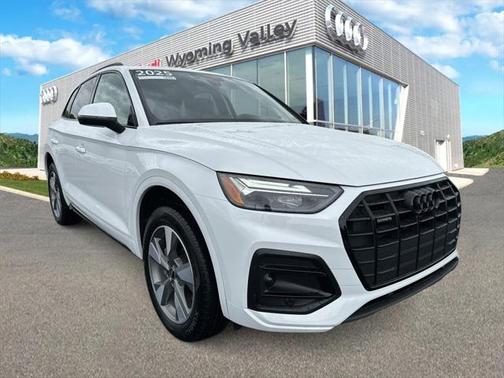 2025 Audi Q5 40 Premium