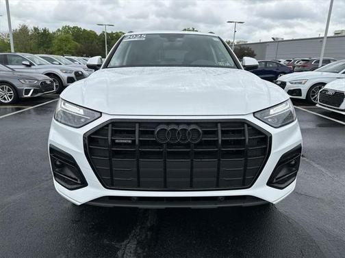 2025 Audi Q5 40 Premium