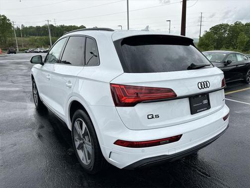 2025 Audi Q5 40 Premium