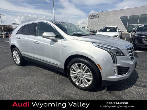 Radiant Silver Metallic 2018 Cadillac XT5 Premium Luxury