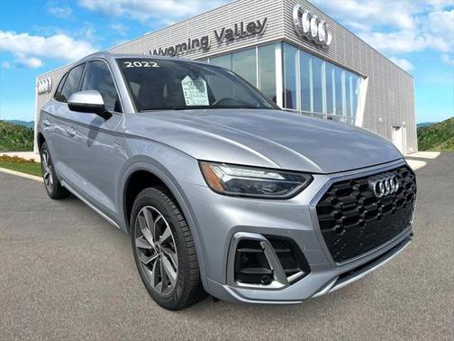 2022 Audi Q5 45 S line Premium Plus