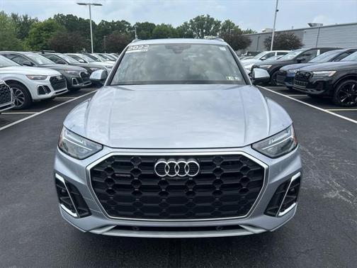 2022 Audi Q5 45 S line Premium Plus