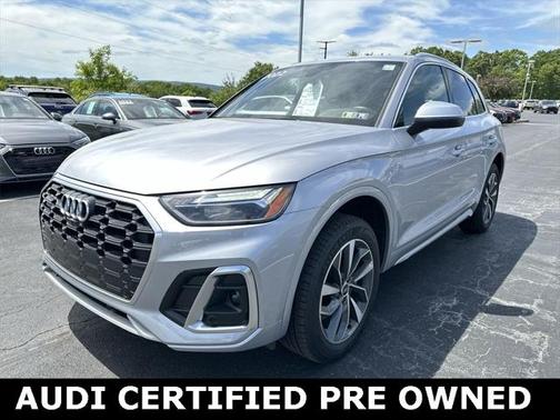 2022 Audi Q5 45 S line Premium Plus