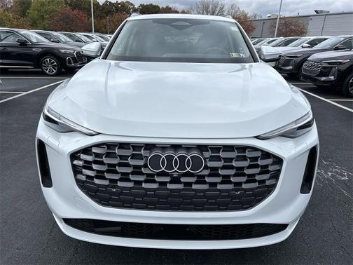 2025 Audi Q5 Premium Plus TFSI quattro S tronic