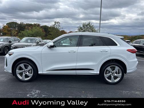 2025 Audi Q5 Premium Plus TFSI quattro S tronic