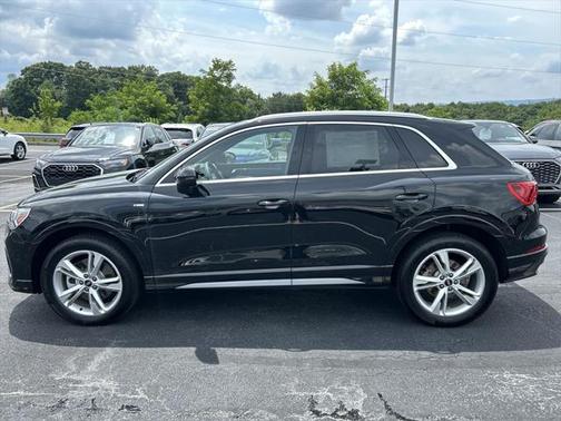 2024 Audi Q3 45 S line Premium Plus