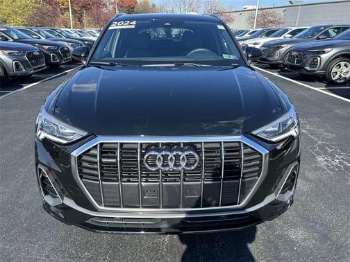 2024 Audi Q3 45 S line Premium Plus