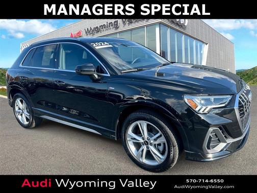 2024 Audi Q3 45 S line Premium Plus