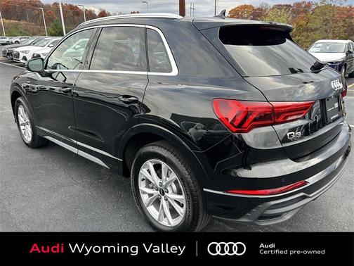 2025 Audi Q3 45 S line Premium Plus