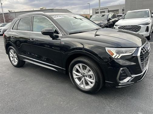 2025 Audi Q3 45 S line Premium Plus