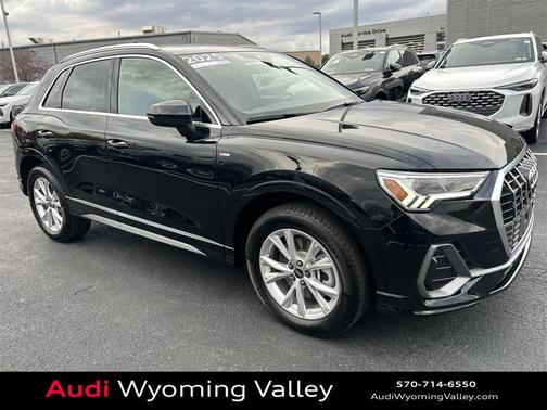 2025 Audi Q3 45 S line Premium Plus