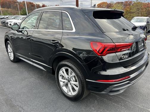 2025 Audi Q3 45 S line Premium Plus