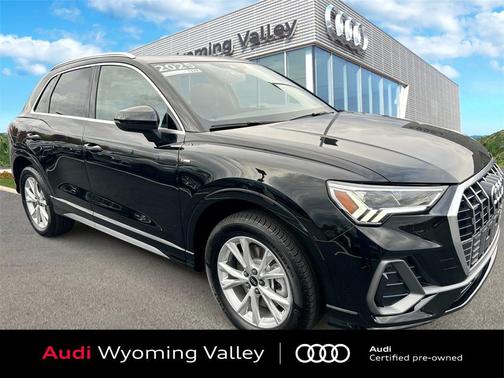 2025 Audi Q3 45 S line Premium Plus