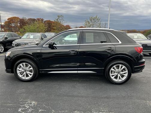 2025 Audi Q3 45 S line Premium Plus