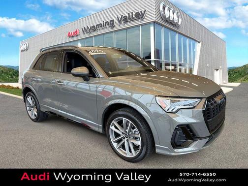 2025 Audi Q3 Premium 45 TFSI S line quattro Tiptronic
