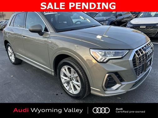 2024 Audi Q3 Premium 45 TFSI S line quattro Tiptronic