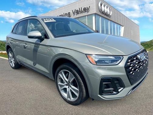 2025 Audi Q5 45 S line Premium
