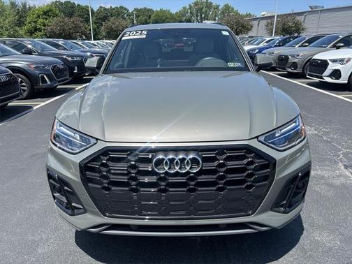 2025 Audi Q5 45 S line Premium