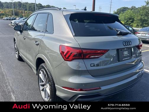 2025 Audi Q3 Premium 45 TFSI S line quattro Tiptronic