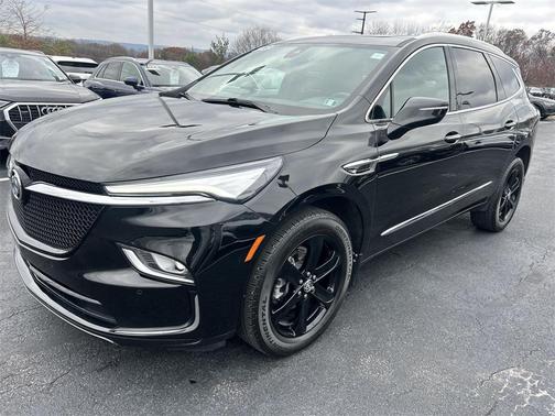 2023 Buick Enclave Essence AWD