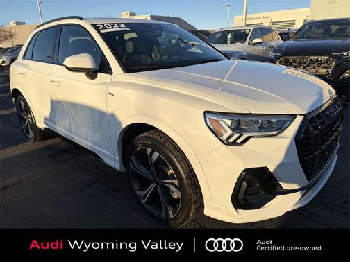 2023 Audi Q3 45 S line Premium Plus