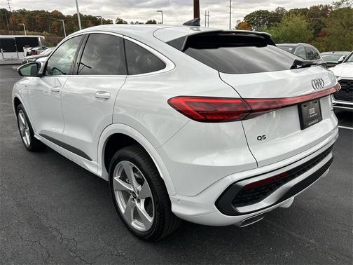 2025 Audi Q5 Sportback Premium Plus TFSI quattro S tronic