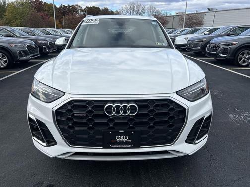 2022 Audi Q5 45 S line Premium Plus