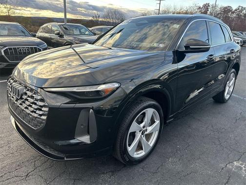 2025 Audi Q5 Premium Plus TFSI quattro S tronic