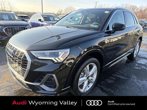 2023 Audi Q3 45 S line Premium Plus