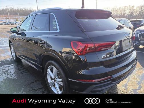 2023 Audi Q3 45 S line Premium Plus